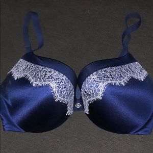 So obsessed Victoria’s Secret bra